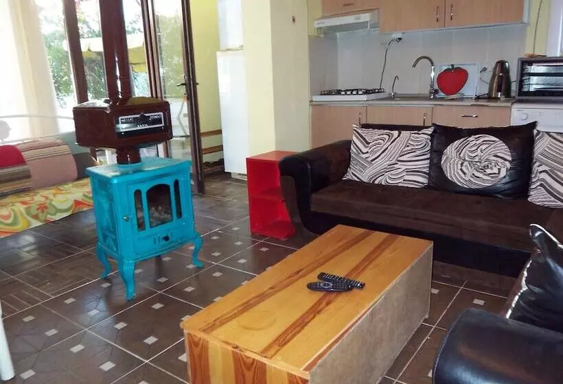 Izmir Tatil Evi Beach Resort