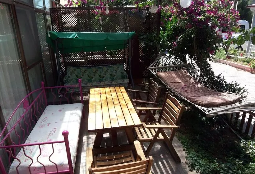 Izmir Tatil Evi Beach Resort