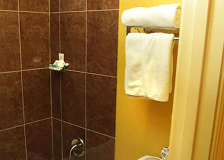 فندق على الطريق Casino