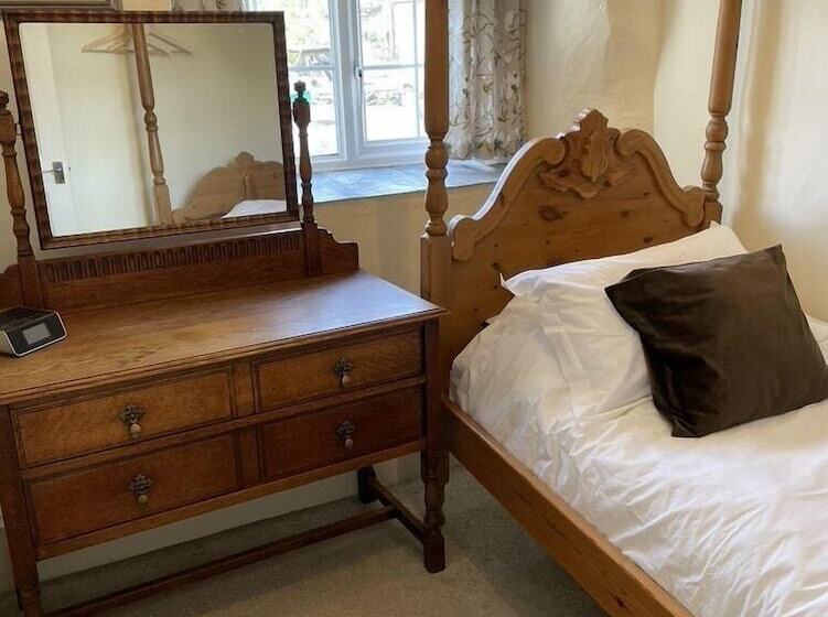 Pendragon Country Cottages