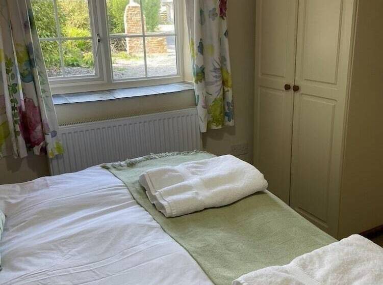 Pendragon Country Cottages