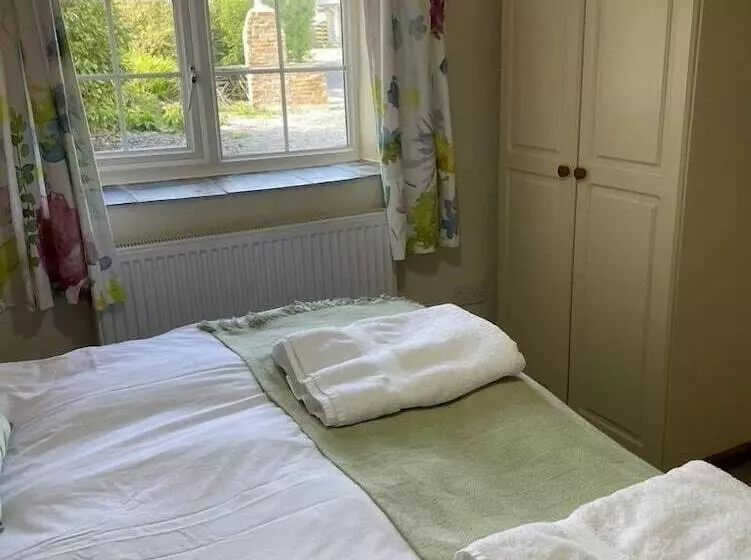 Pendragon Country Cottages