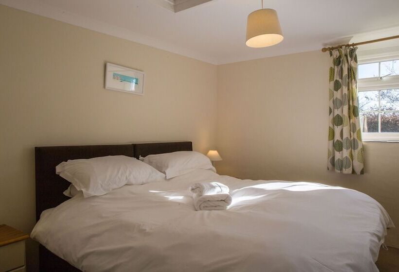 Pendragon Country Cottages