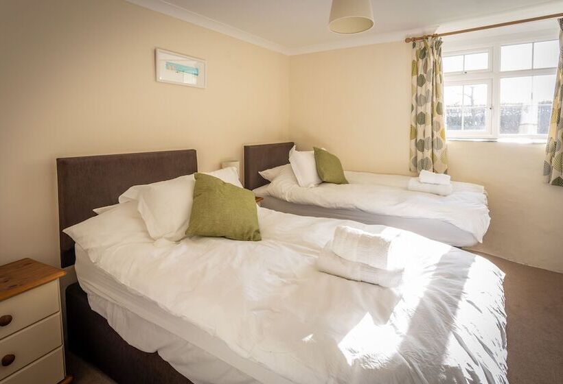 Pendragon Country Cottages