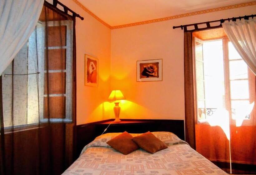 بنسيون Maison Du Manoir