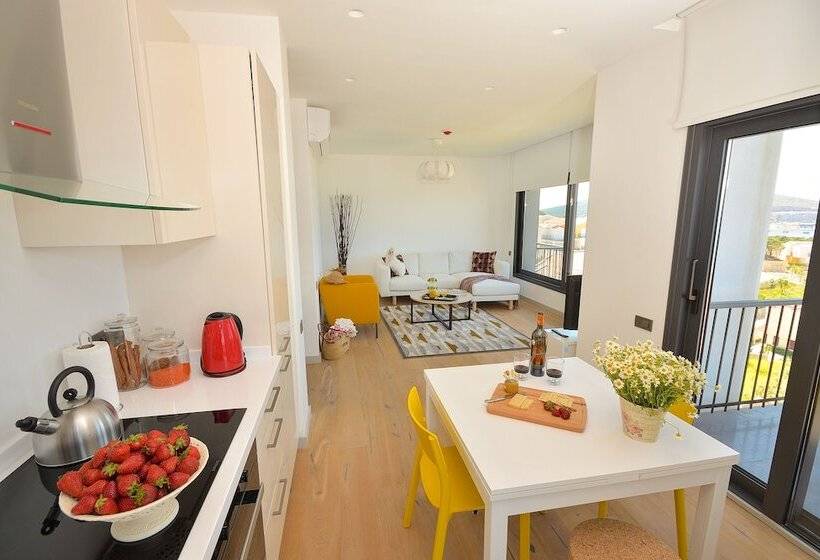 Quattordici Residence