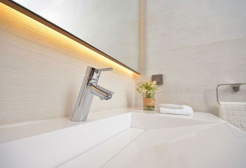 Quattordici Residence