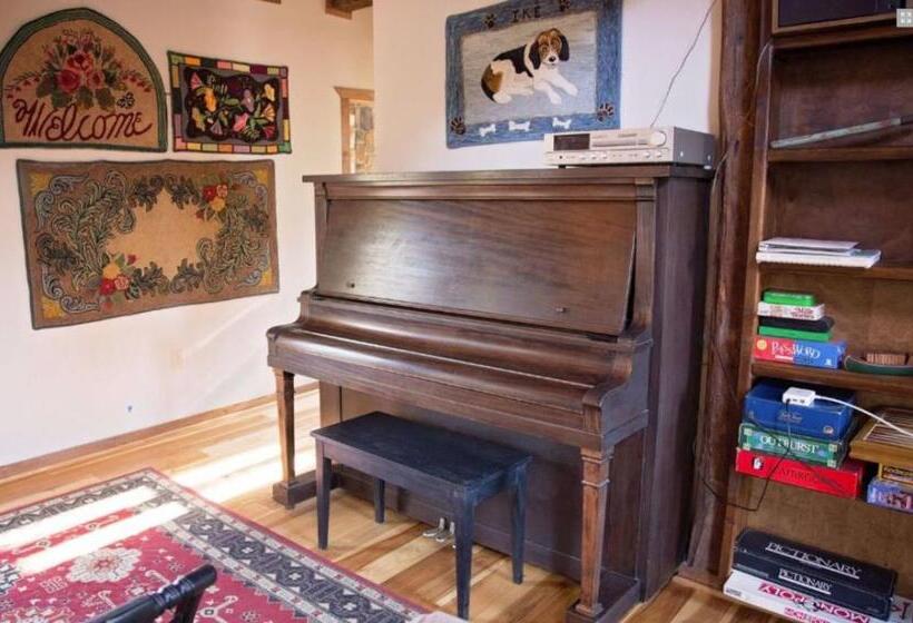 River Bluff Farm Bed And Breakfast