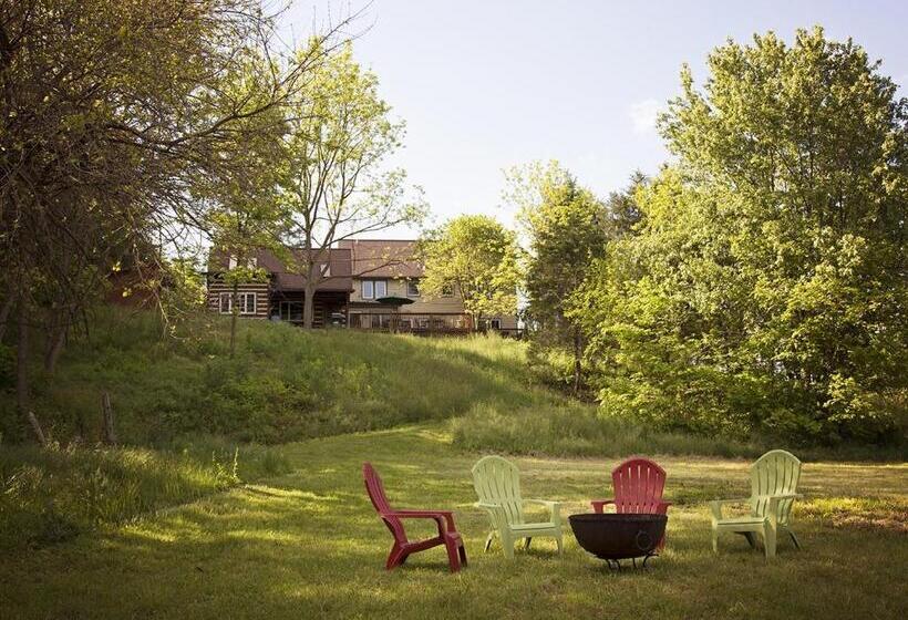 River Bluff Farm Bed And Breakfast