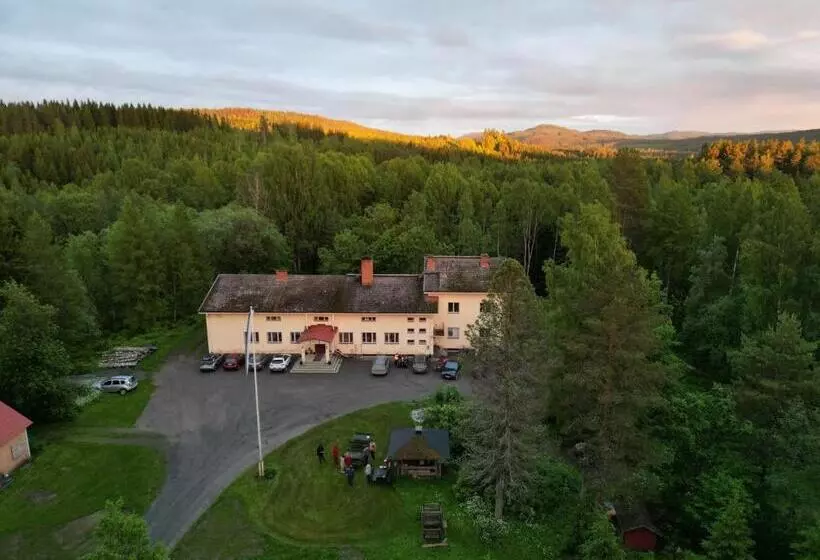 Vanhan Koulun Majatalo Old School Guest House