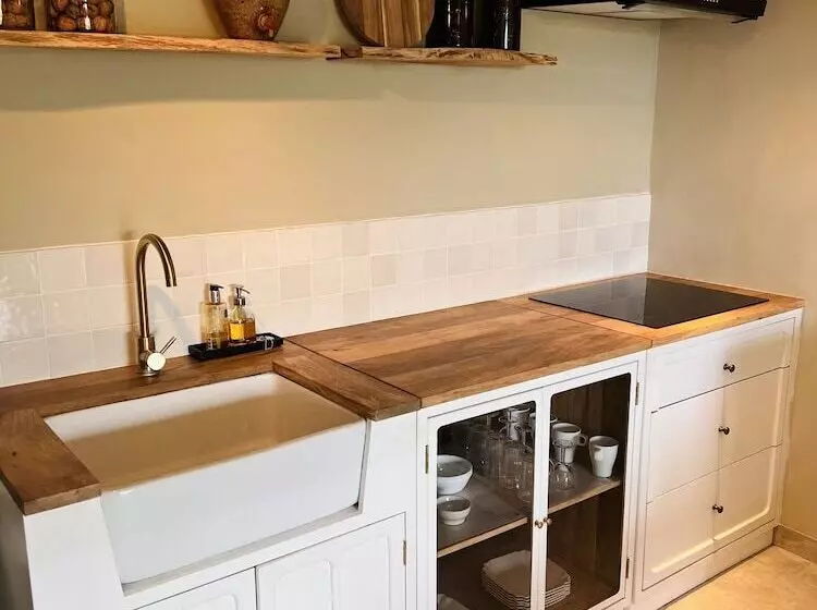 Aamiaismajoitus (B&B) Residence Le Mouron Rouge