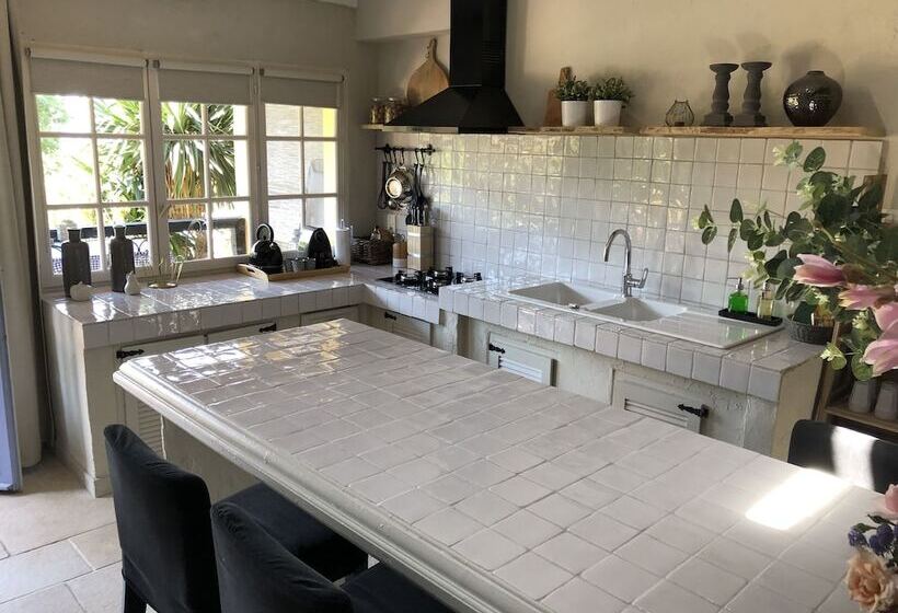 צימר Residence Le Mouron Rouge