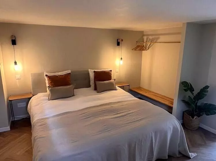 Aamiaismajoitus (B&B) Residence Le Mouron Rouge