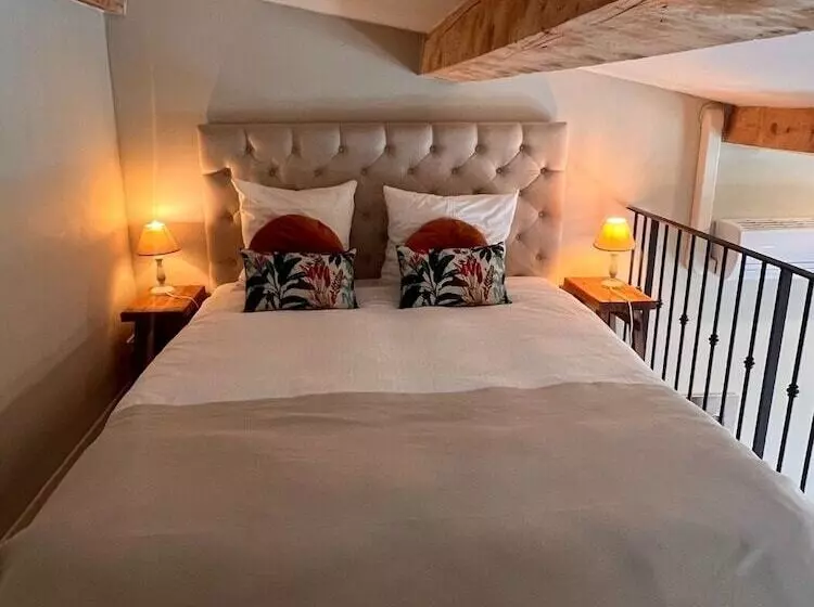 Aamiaismajoitus (B&B) Residence Le Mouron Rouge