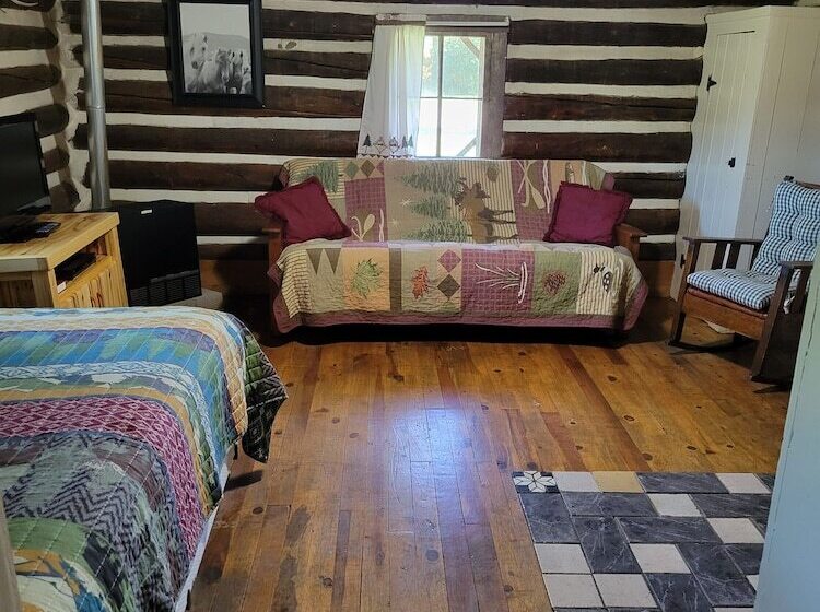 Chinook Cabins & Rv Park