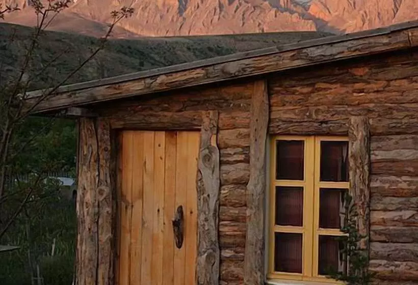 Hotelli Aladaglar Camping Bungalow