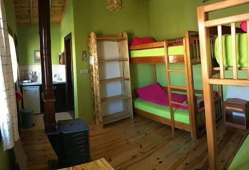 Hotelli Aladaglar Camping Bungalow