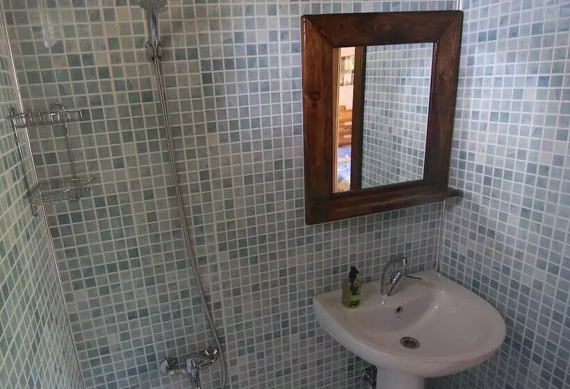 Hotelli Aladaglar Camping Bungalow