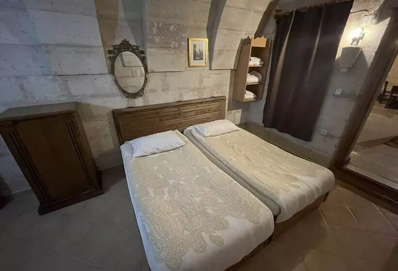 ホテル Anatolia Raymonde Cave House