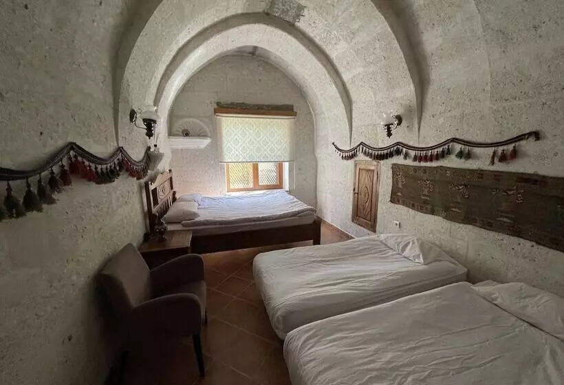 ホテル Anatolia Raymonde Cave House