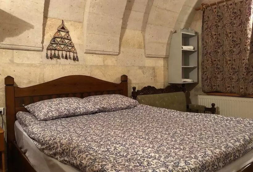 ホテル Anatolia Raymonde Cave House