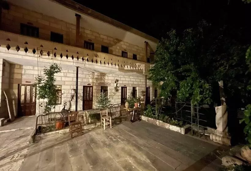 ホテル Anatolia Raymonde Cave House