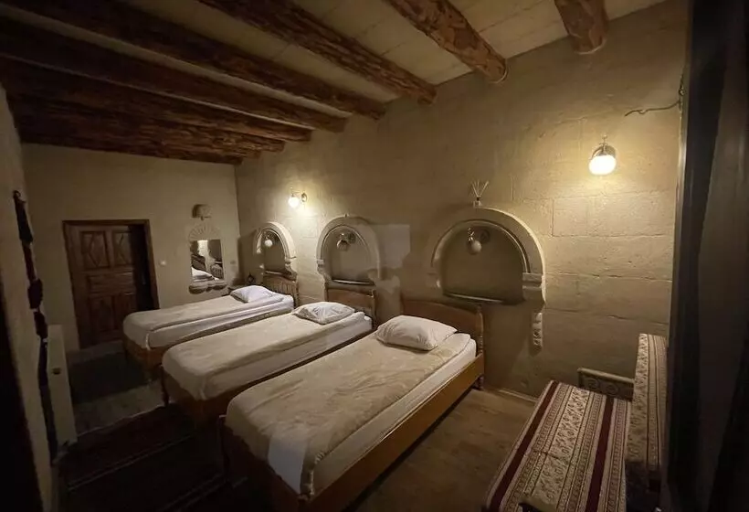 ホテル Anatolia Raymonde Cave House