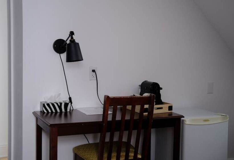 فندق Auberge Chateau Lamontagne