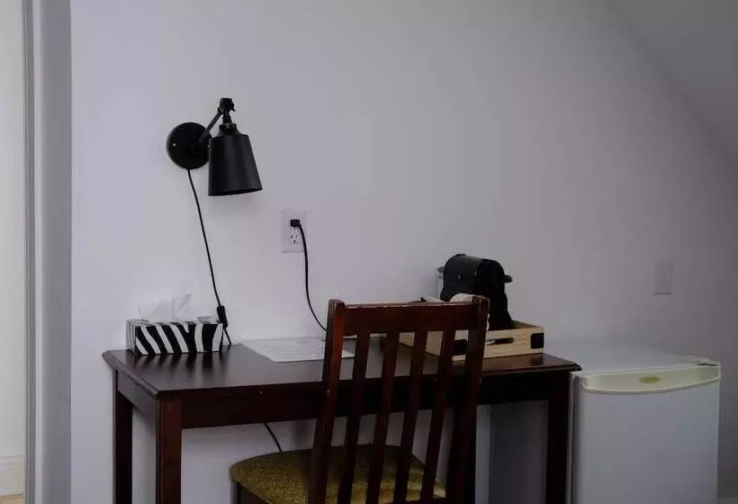 Hotelli Auberge Chateau Lamontagne