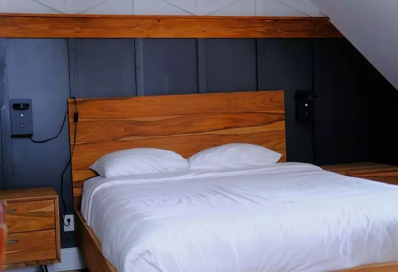 Hotelli Auberge Chateau Lamontagne