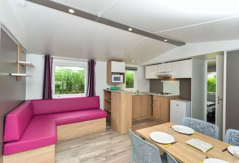 Hotelli Camping Le Kergariou