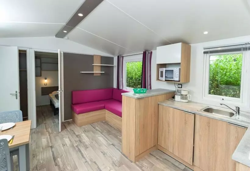 Hotelli Camping Le Kergariou