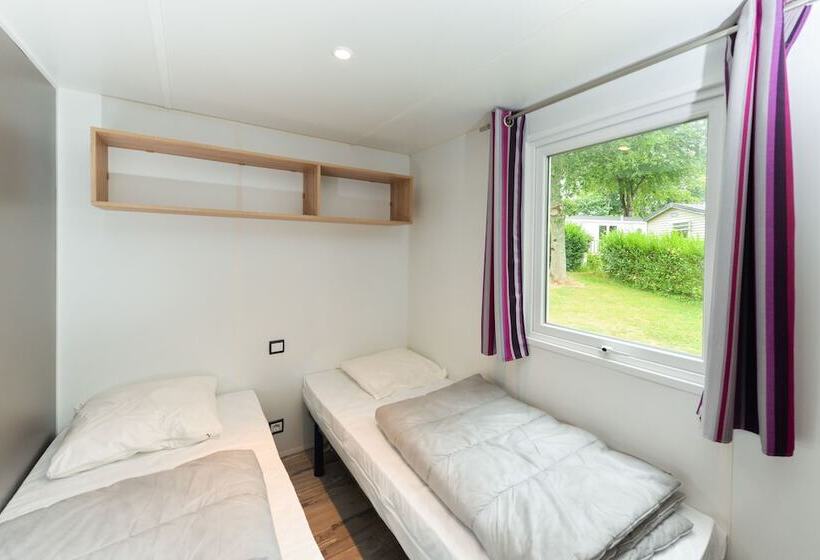 فندق Camping Le Kergariou