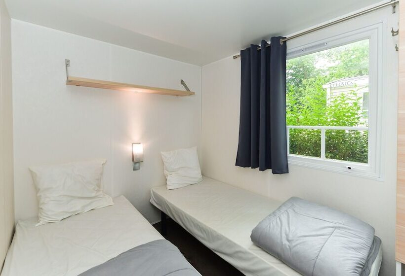 فندق Camping Le Kergariou