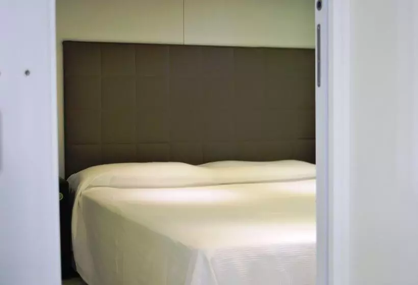 Hotelli Camping Porto Srl