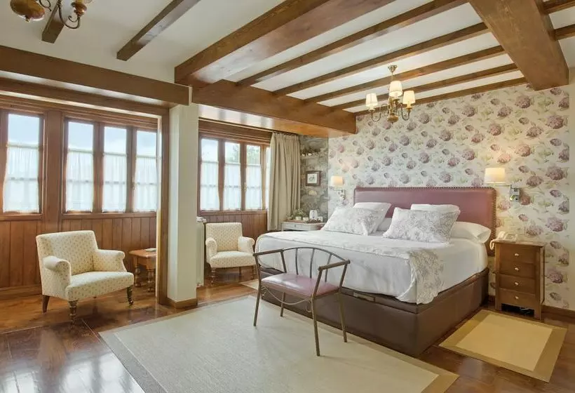 هتل Casa Rural Llugarón I