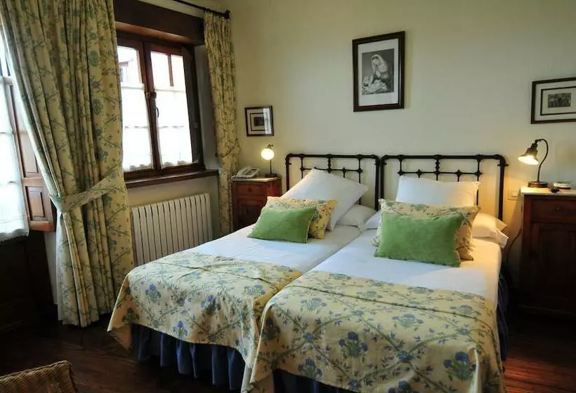 هتل Casa Rural Llugarón I