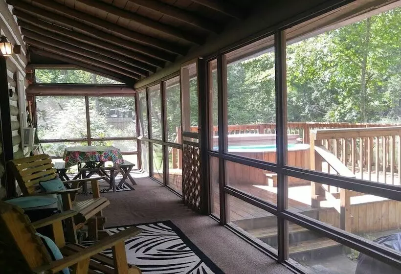 ホテル Cheat River Lodge And Cabins