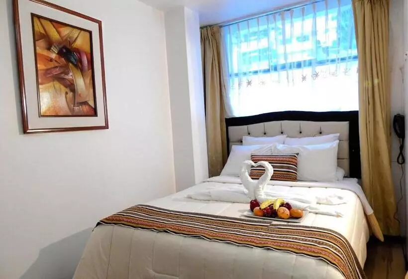 هتل Hostal Encanto Machupicchu
