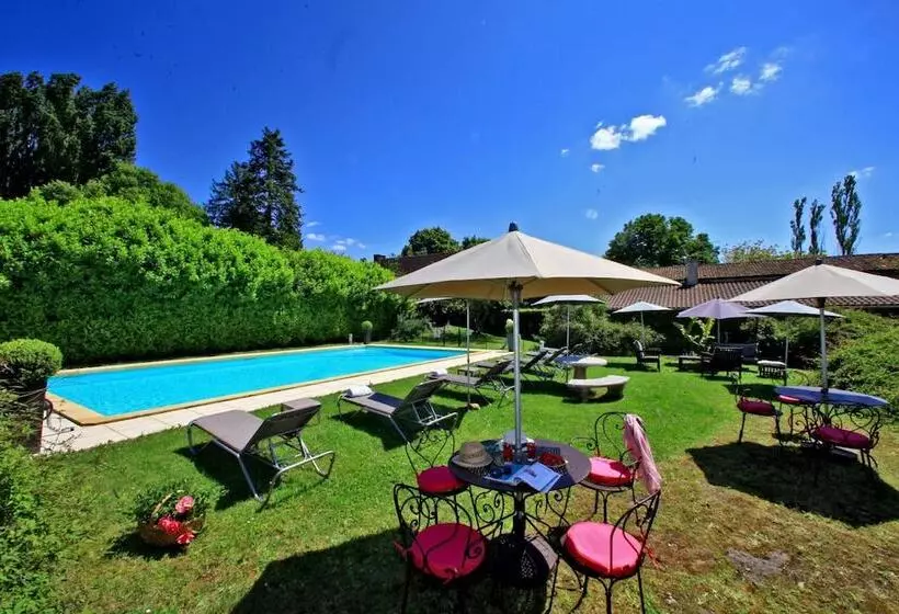 هتل Maison Des Peyrat