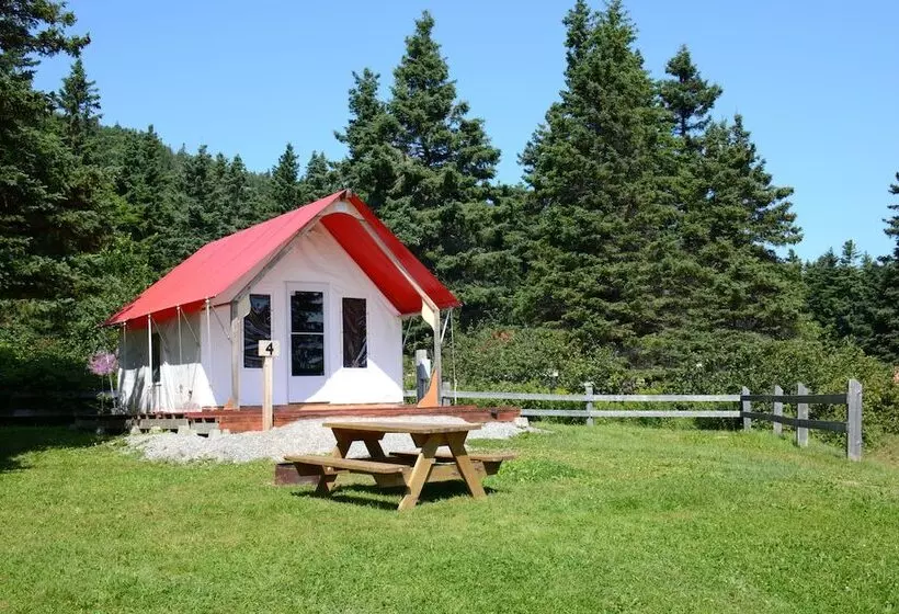 Hotelli Maisonnettes Camping De La Baie De Perce
