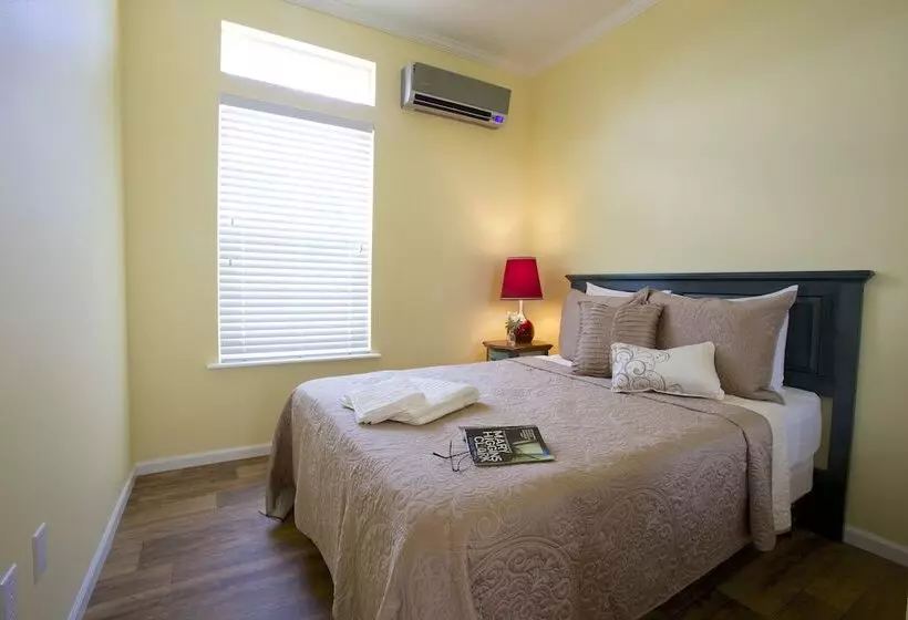 Hotelli Ocean Breeze Rv Resort