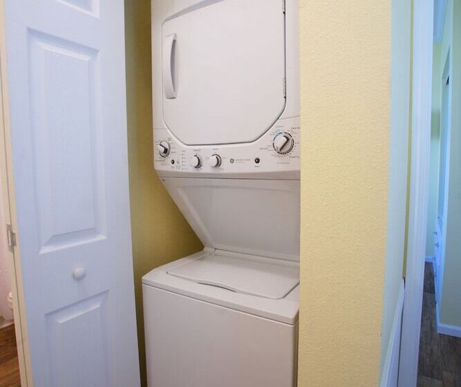 ホテル Ocean Breeze Rv Resort