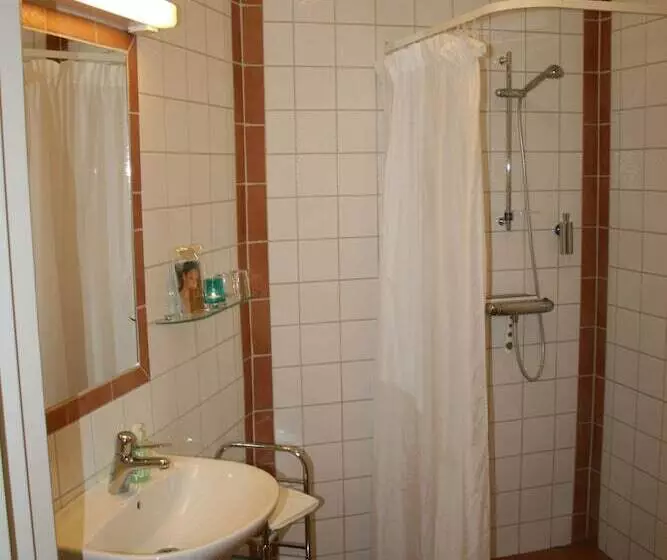 Hotelli örums Nygård österlen Spa & Konferens