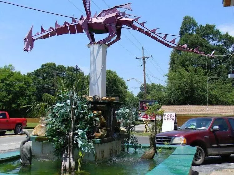 Little Shamrock Motel