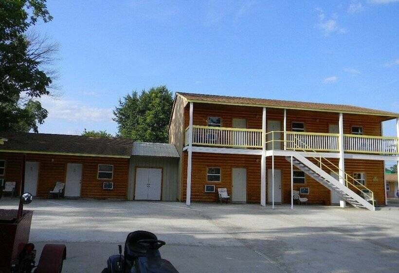 Little Shamrock Motel