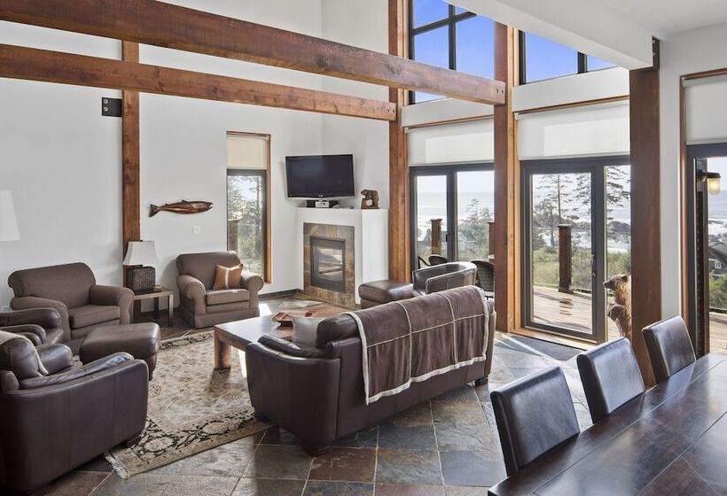 ペンション Black Rock Ridge