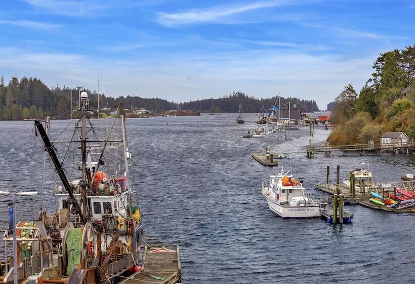 ペンション Black Rock Ridge