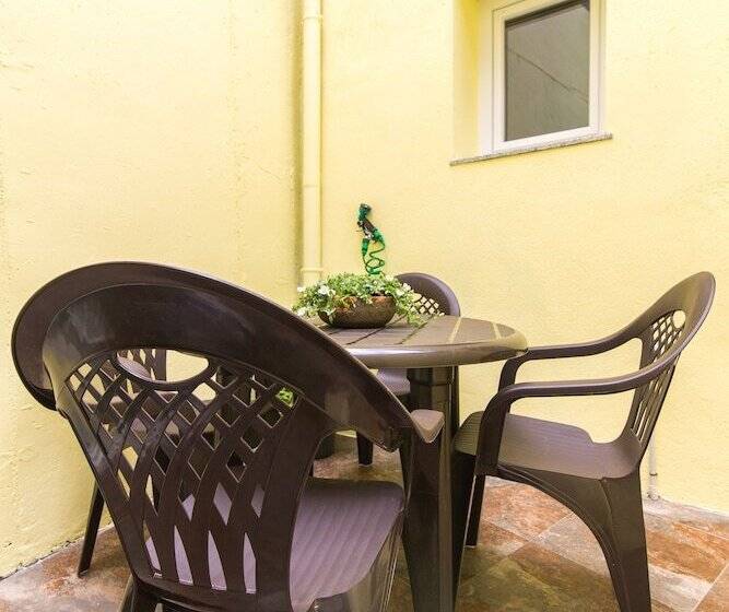 پانسیون Casa Carla