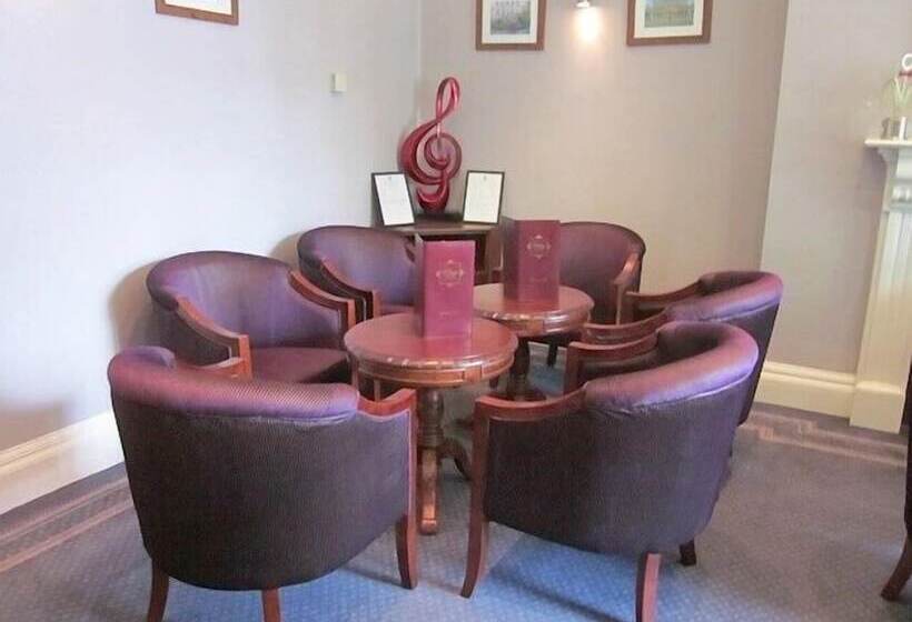 ペンション Eagle Lodge Rooms